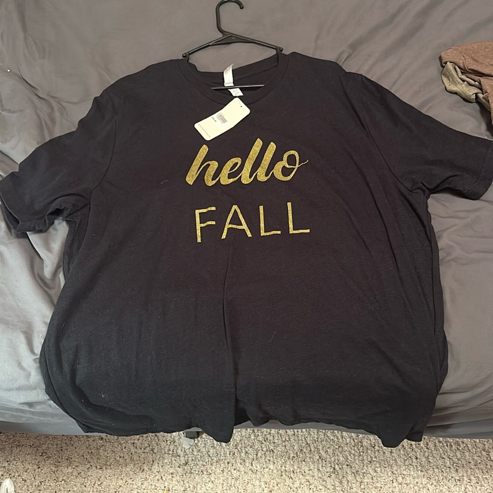 NWT!! Hello Fall Black T-shirt